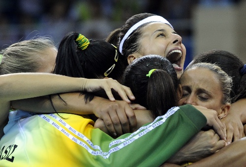 女排2016年奥运对巴西_中国女排对巴西女排比赛2016奥运会观后感_2016年奥运女排中国对巴西